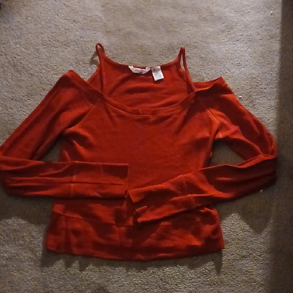 PVibrant Red Top - Picture 2 of 3